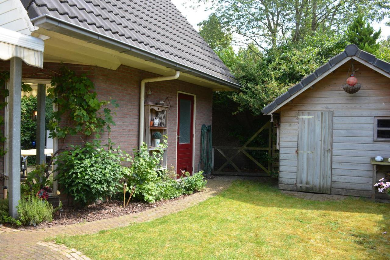 Mango House Homestay Zuidwolde  Kültér fotó