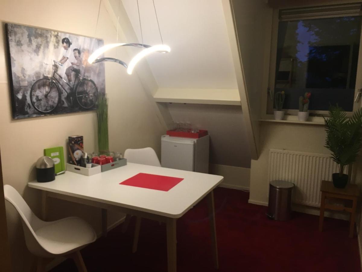 Mango House Homestay Zuidwolde  Kültér fotó